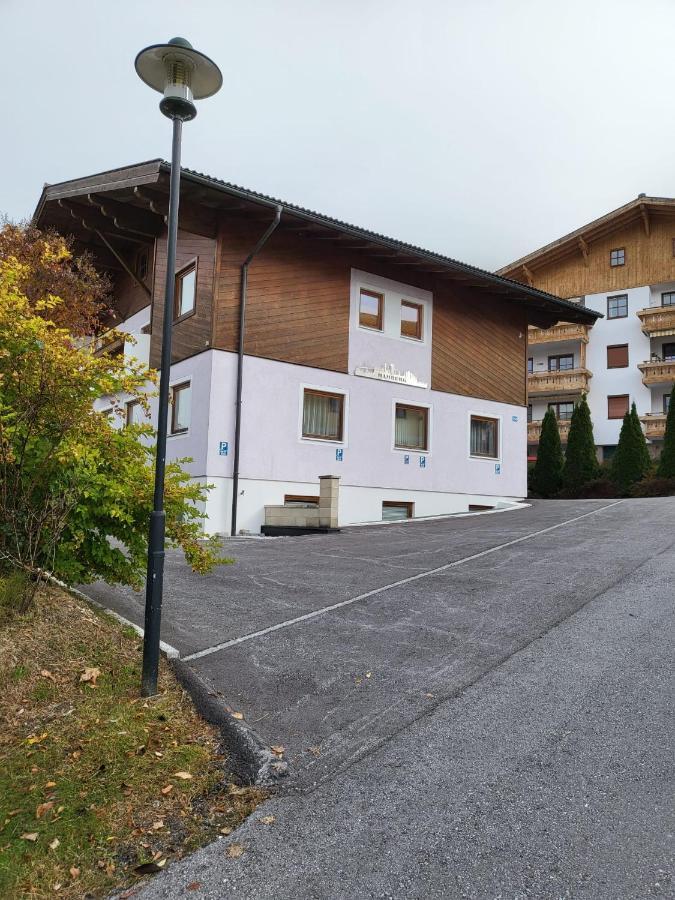 Haus Hamburg Lägenhet Flachau Exteriör bild